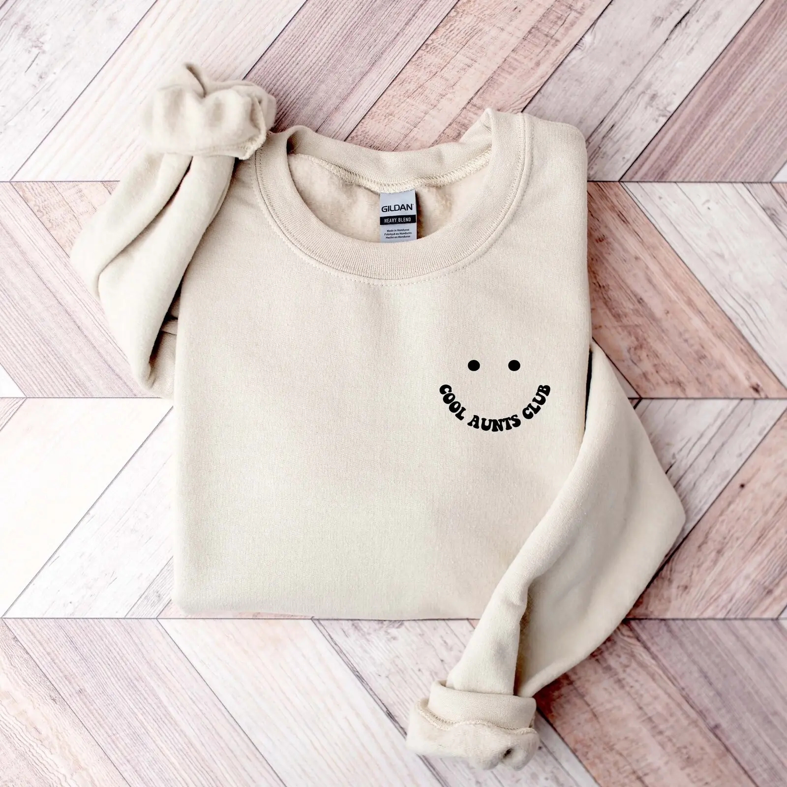 Aunt sweatshirt, cool aunts club sweatshirt, aunt gift, aunt birthday gift, sister gifts, aunt sweatshirt, aunt sweatshirt, cool aunt