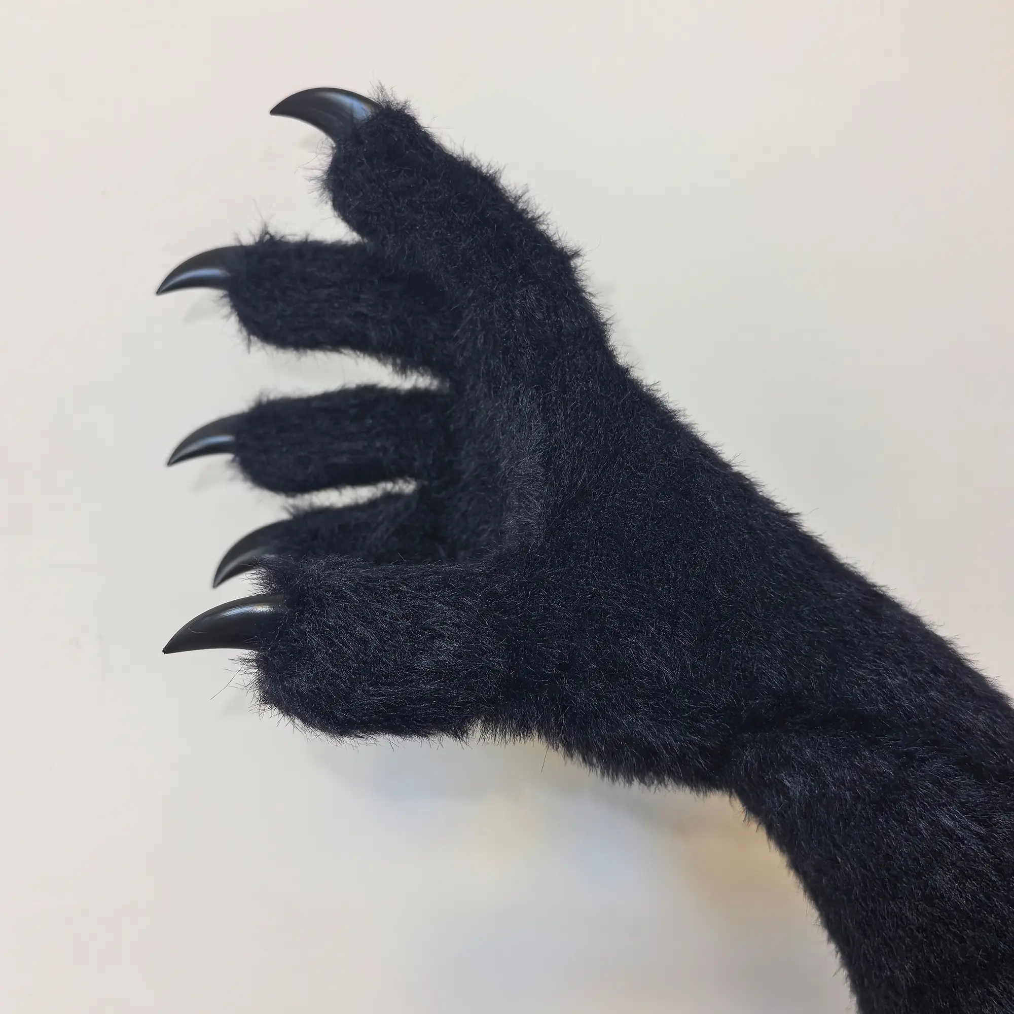 SCLMRO Polyester Kigurumi Paws - Black Nails & White Gloves, Comfortable Cosplay Fursuit KIG Costume Gloves, Fashion Clothes Accessories