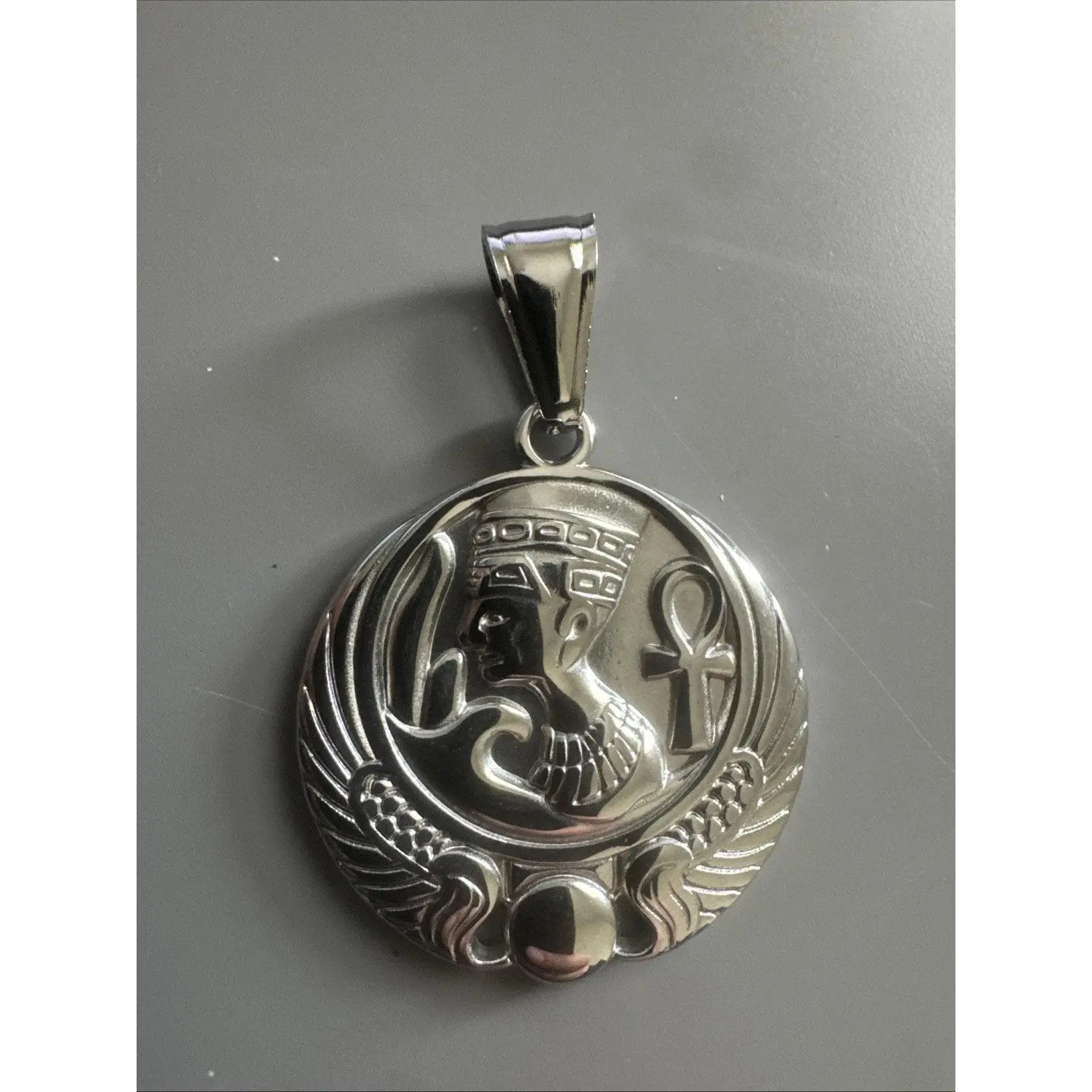 High-Quality 316L Stainless Steel Nefertiti Egyptian Queen Ankh Pendant, Unisex Egypt Religion Signs and Symbols Jewelry, 24-in Chain for Jewelry Collectors, Pharaoh, 24-Inch