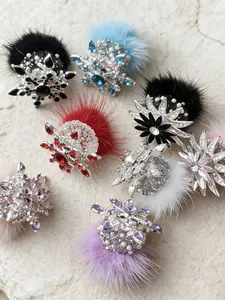 Random Color Five Pack Rotated Snowflake, Flower Alloy Beads with Artificial Crystal Snowflake, Beading Making, DIY Jewelry Making, DIY Phone Charm Chains, Beaded Pen, Handbag Decor Making Supplies