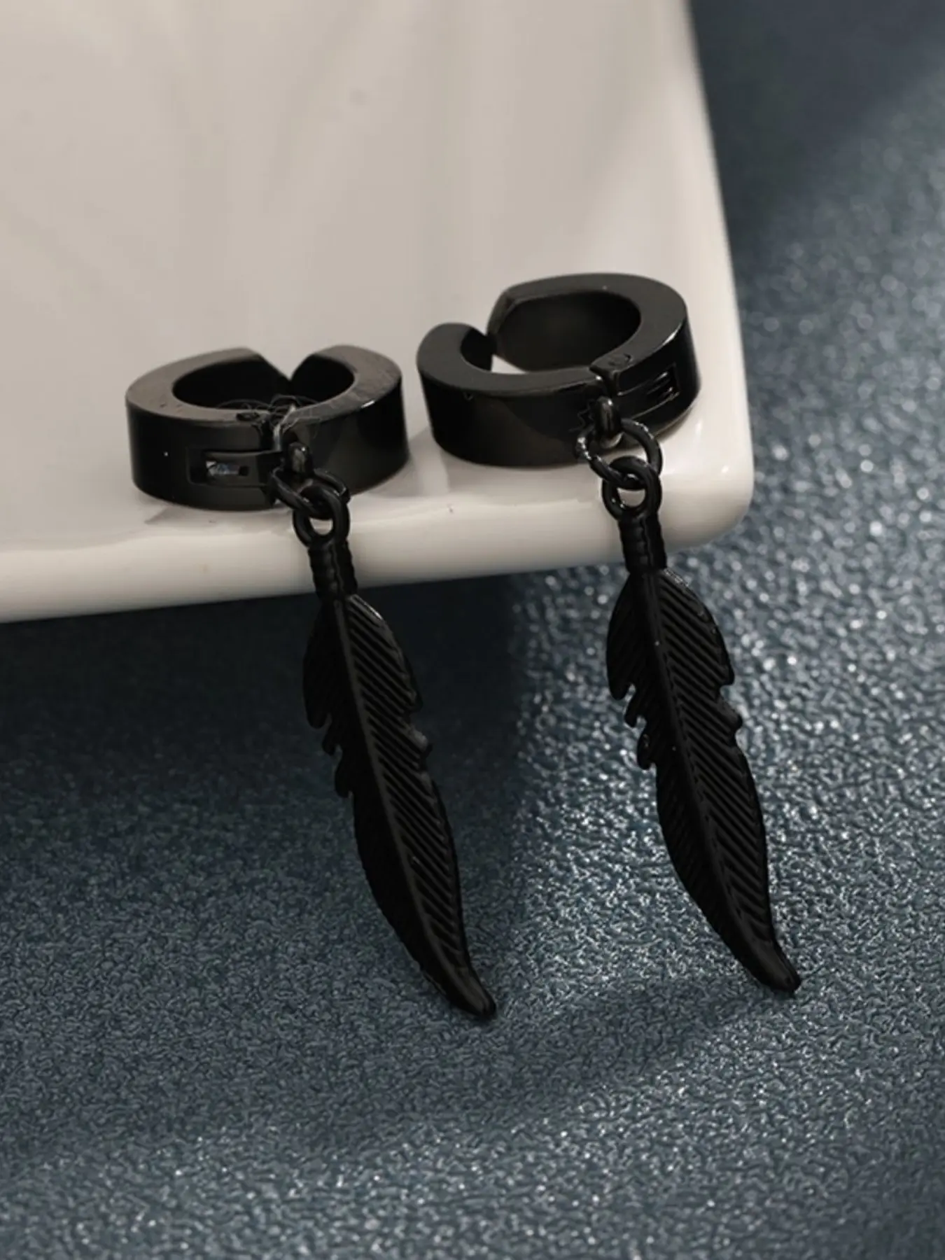 Punk Style Feather Design Dangle Earrings, 1 Count/ 1 Pair Fashionable Dangle Earrings for Men & Women for Party, Daily Decor, Trendy All-match Goth Jewelry for Birthday Gift, Witchy Jewelry, Ear Accessories, Dangling Earrings
