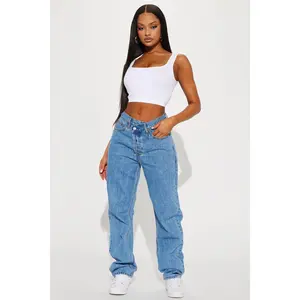 Crossover Straight Leg Jeans - Medium Wash