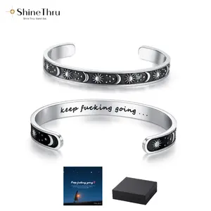 ShineThru Vintage Star-Engraved Stainless Steel Bracelet - 1pc, Minimalist, Stylish, Durable, Ideal for Daily Wear, Perfect Gift for Teen Girls, No