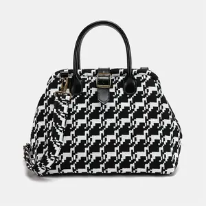 Houndstooth Carpet Handbag Purse