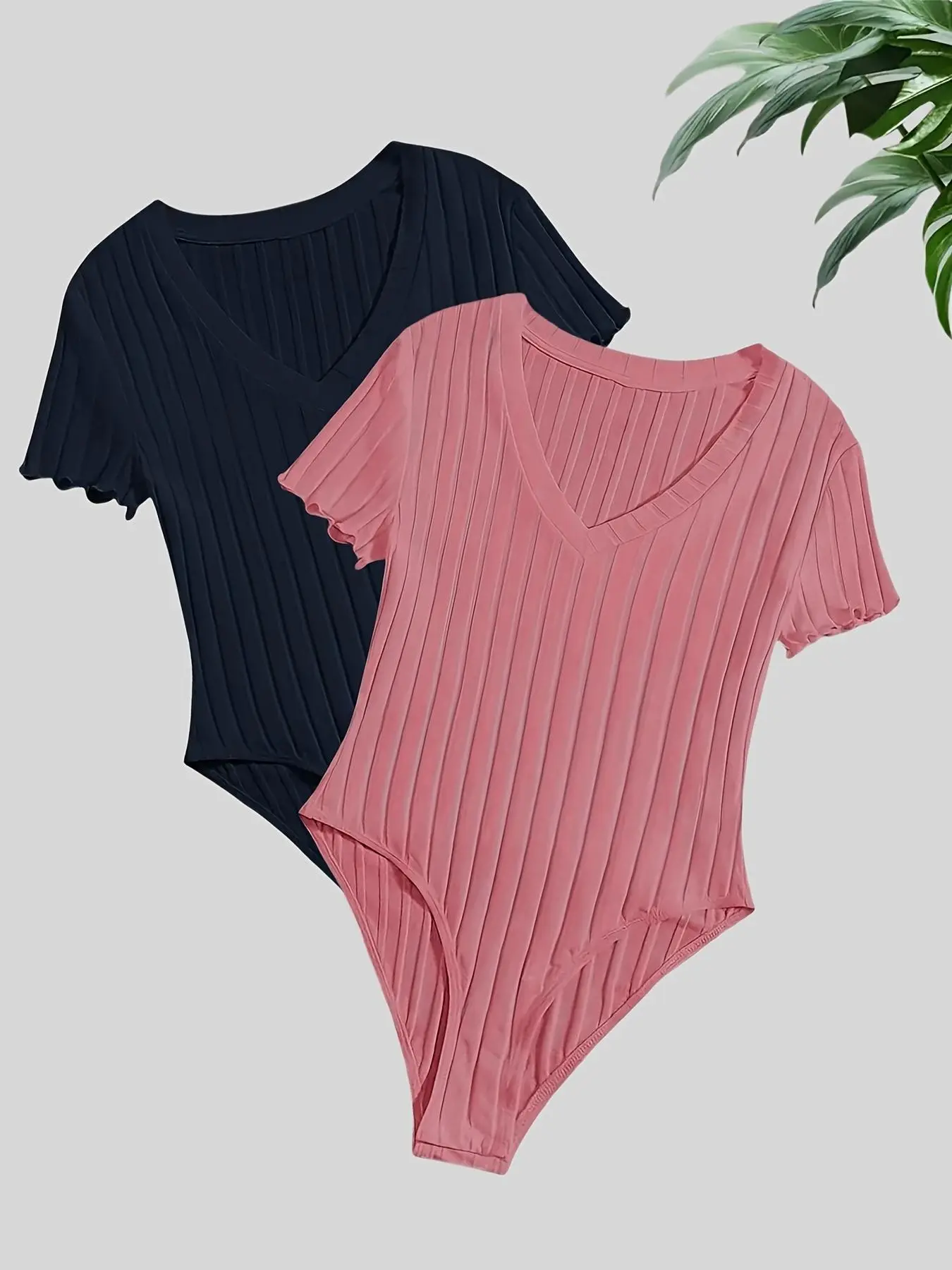 Women's Solid V Neck Bodysuit, T Shirt Bodysuit, Casual Short Sleeve Bodysuit for Summer, Ladies Clothes for Daily Wear, Womenswear, Minimalist, Basic