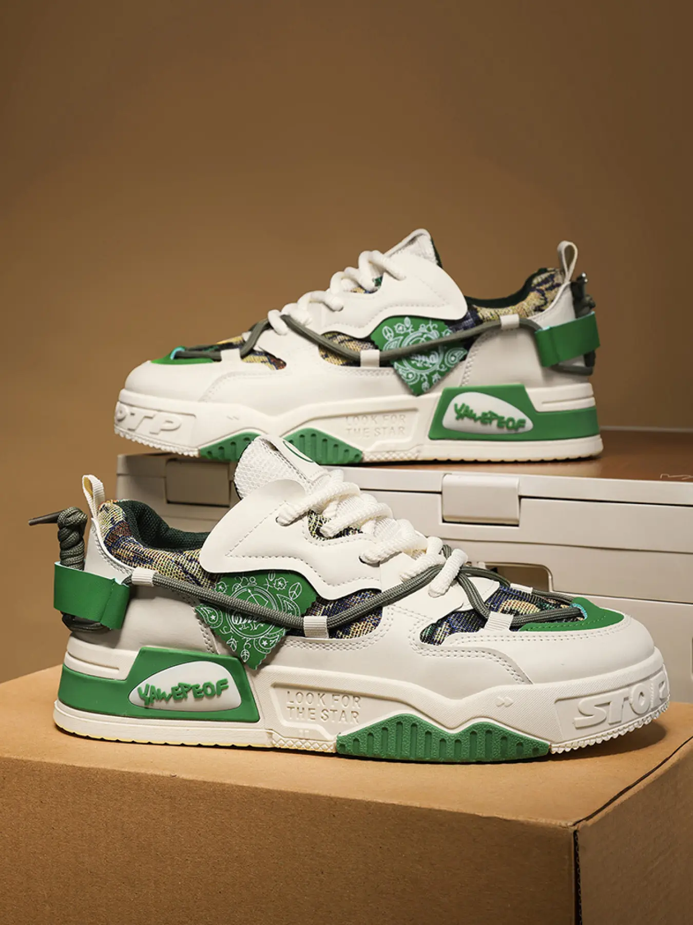 Students' Chunky Skate Shoes Platform Sneakers Thick Sole Sneakers | Air-Cushioned Sportswear | Couples Casual Footwear Thick Soled Sneakers