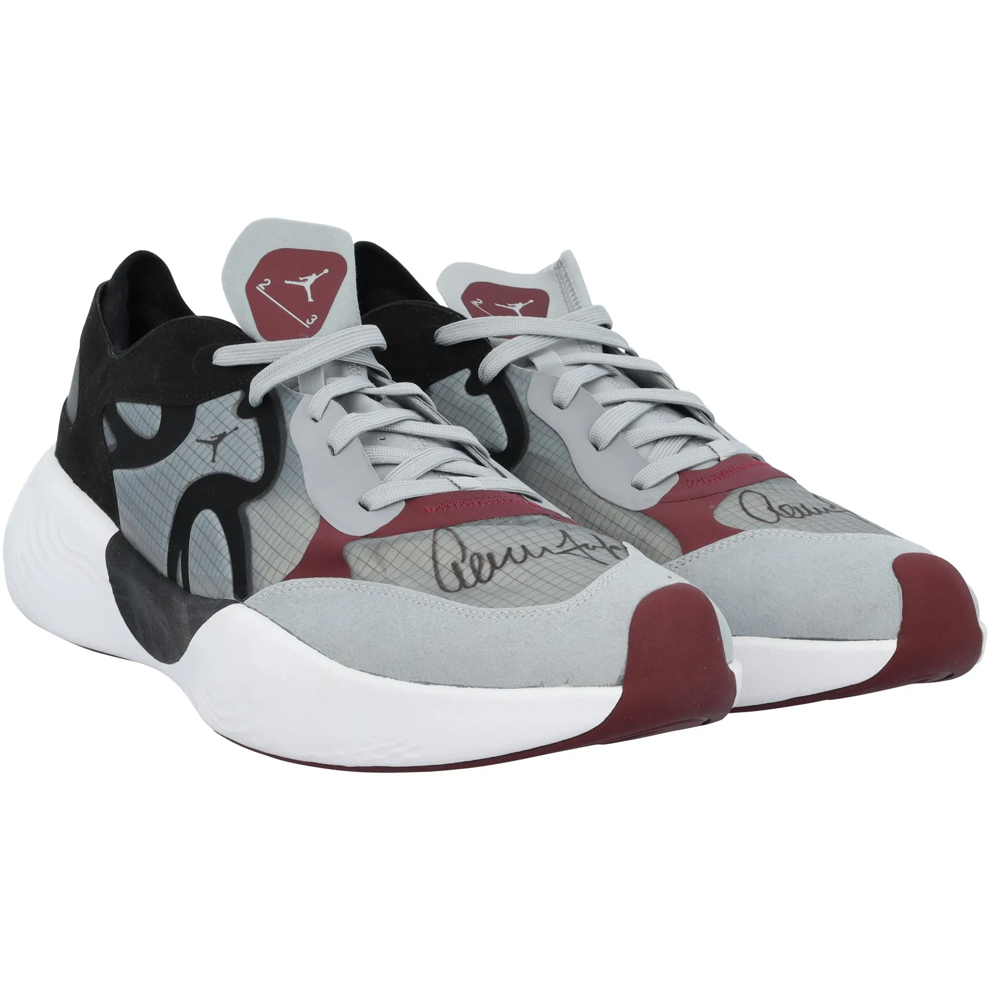 Aaron Judge New York Yankees Autographed Player-Issued Gray and Black Jordan Shoes from the 2024 MLB Season - Fanatics Authentic Certified
