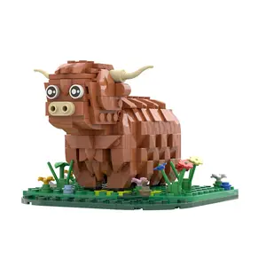Highland Cow Building Blocks Set, Farm Animal Brick Kit for Kids & Adults, Creative Scottish Cattle Model DIY Construction, STEM Educational Toy for Boys Girls Age 6+, Home Classroom Birthday Gift, Collectible Desk Decor