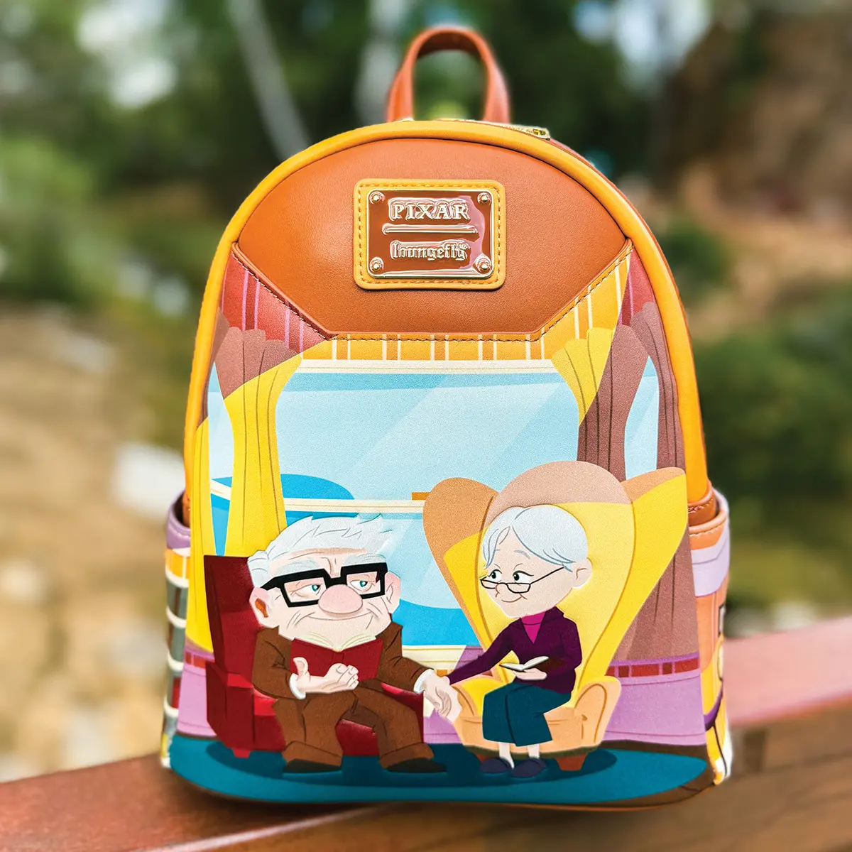 Loungefly UP Carl and Ellie Mini Backpack vRare Exclusive Loungefly UP Carl and Ellie Mini Backpack vRare Exclusive