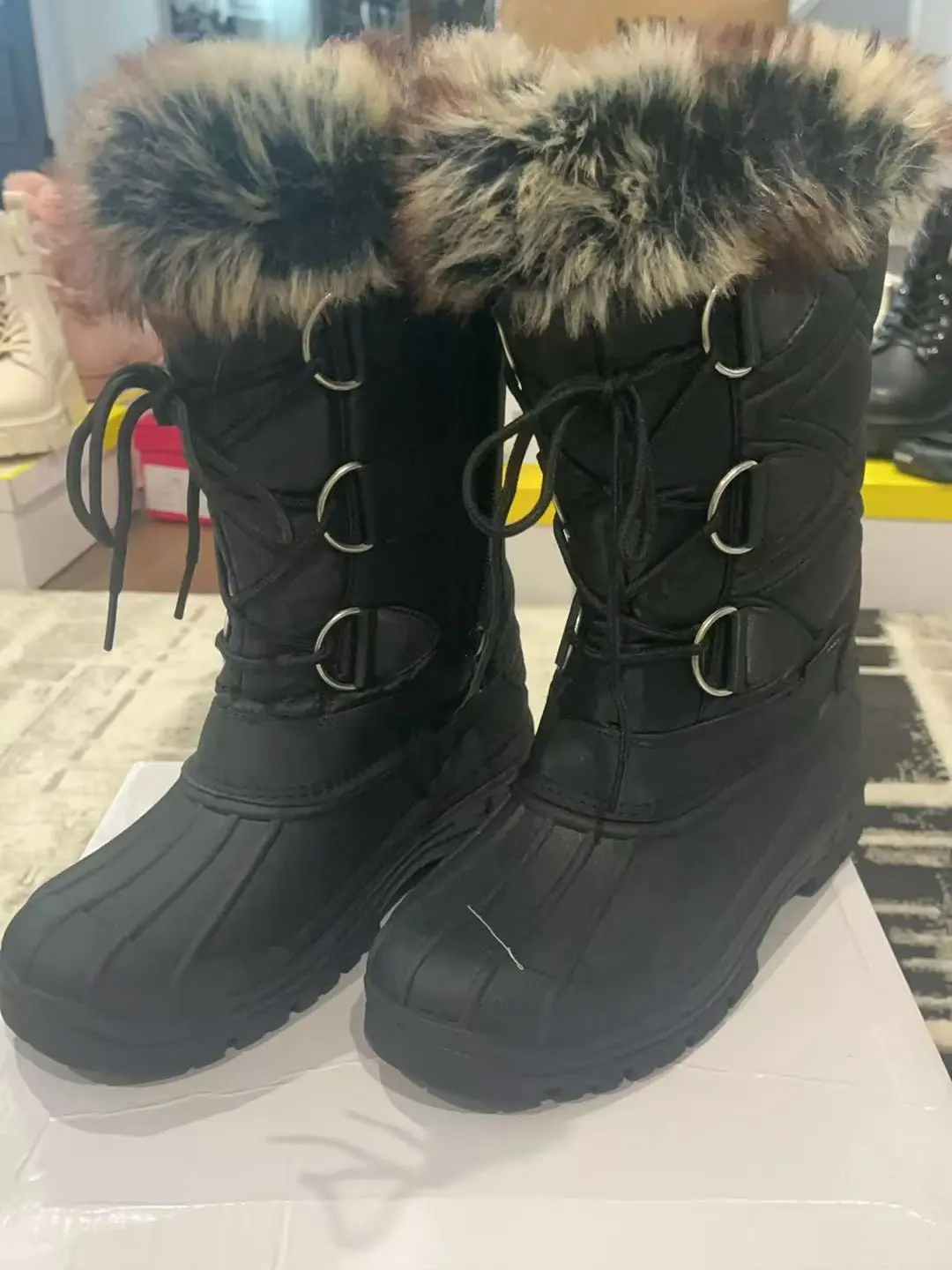 Women's Waterproof Snow Boots Lace Up Outdoor Shoes