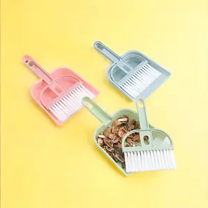 Mini Pet Broom Set, Plastic Feces Cleaning Spatula for Hamster & Guinea Pig, Household Tabletop Cleaning Tools, 1pcs