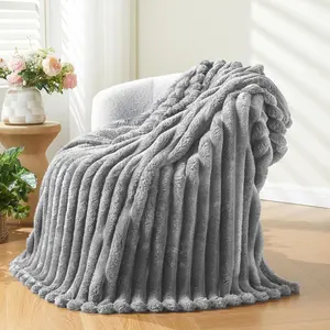 A soft, smooth, and warm pure-color flannel blanket, a modern and luxurious style blanket, suitable for home use, camping, vehicle rest, sofa cover, bed cover, and various other purposes, Throw Blanket
