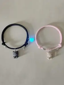 ATLVXJL 2pcs Couple Matching Bracelets Couple Gifts Luminous Grow In The Dark Cute Cat Magnetic Absorbing Heart Charm Bracelet For Valentine's Day Gift