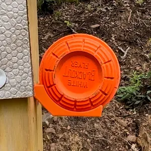 Orange Perch — 3D-Printed Clay Holder