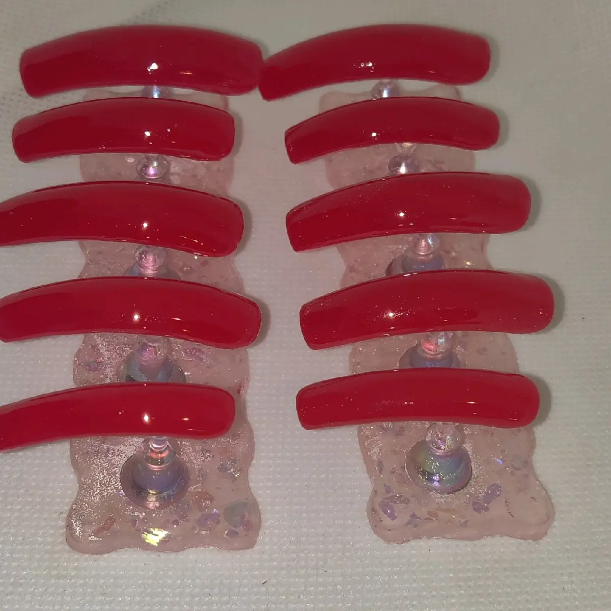 Candy apple red 90's curved acrylic press on nail set Candy apple red 90's curved acrylic press on nail set