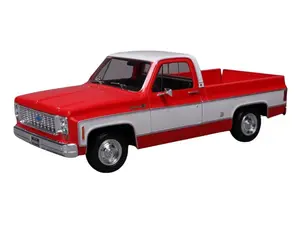 1974 Chevrolet C10 Cheyenne Super – Red White Two Tone Diecast 1:18 Scale Model - Maisto 31467RD
