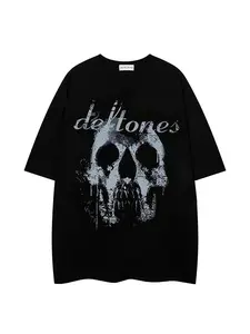 Men's Loose-Fit Skull Print T-Shirt, Delone Lettering, Casual Street Style, Comfortable Fitted Design, Fashionable Men's Top, Menswear