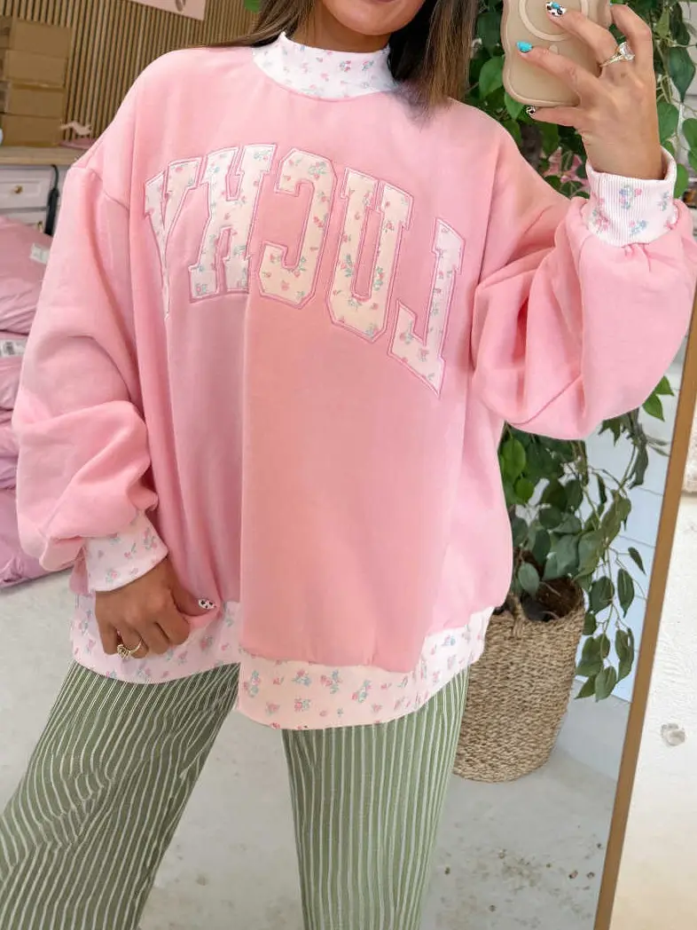 Women’s Floral Patch Embroidered Sweatshirt, High Neck Long Sleeve Casual Pullover with Varsity Style Chest Detail, Relaxed Fit Soft Top for Everyday Wear and Weekend Outfits, Womenswear