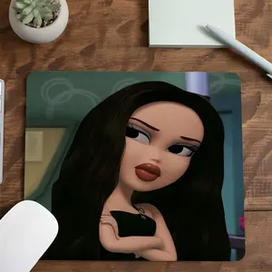 Y2K Aesthetic Fashion Doll Gaming Mouse Pad, Anime Mousepad, Made for Gaming, Glam Retro Design, Non-Slip Smooth Surface Mousepad, Small Size Suitable for Laptop, Desktop Computer Games, Work, Daily Use, Gaming Room Accessories