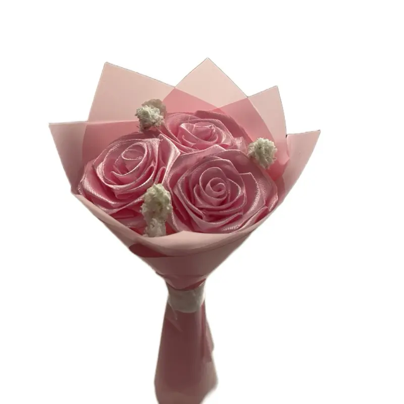 Super Mini 3 Rose Bouquet - Elegant Floral Arrangement with 3 Roses in a Compact Design