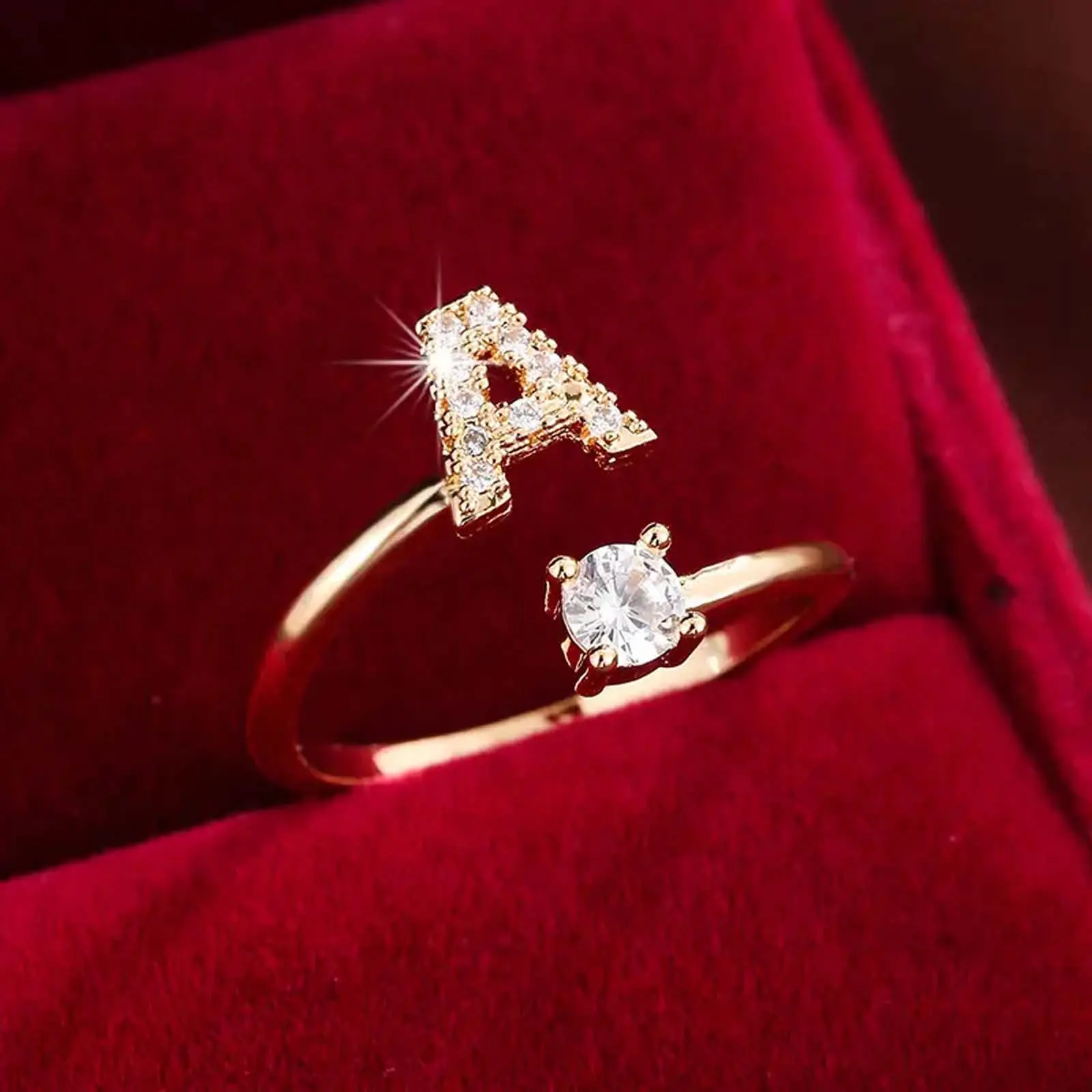 26-letter letter ring for women, stylish and unique plain band, open design, for index finger.