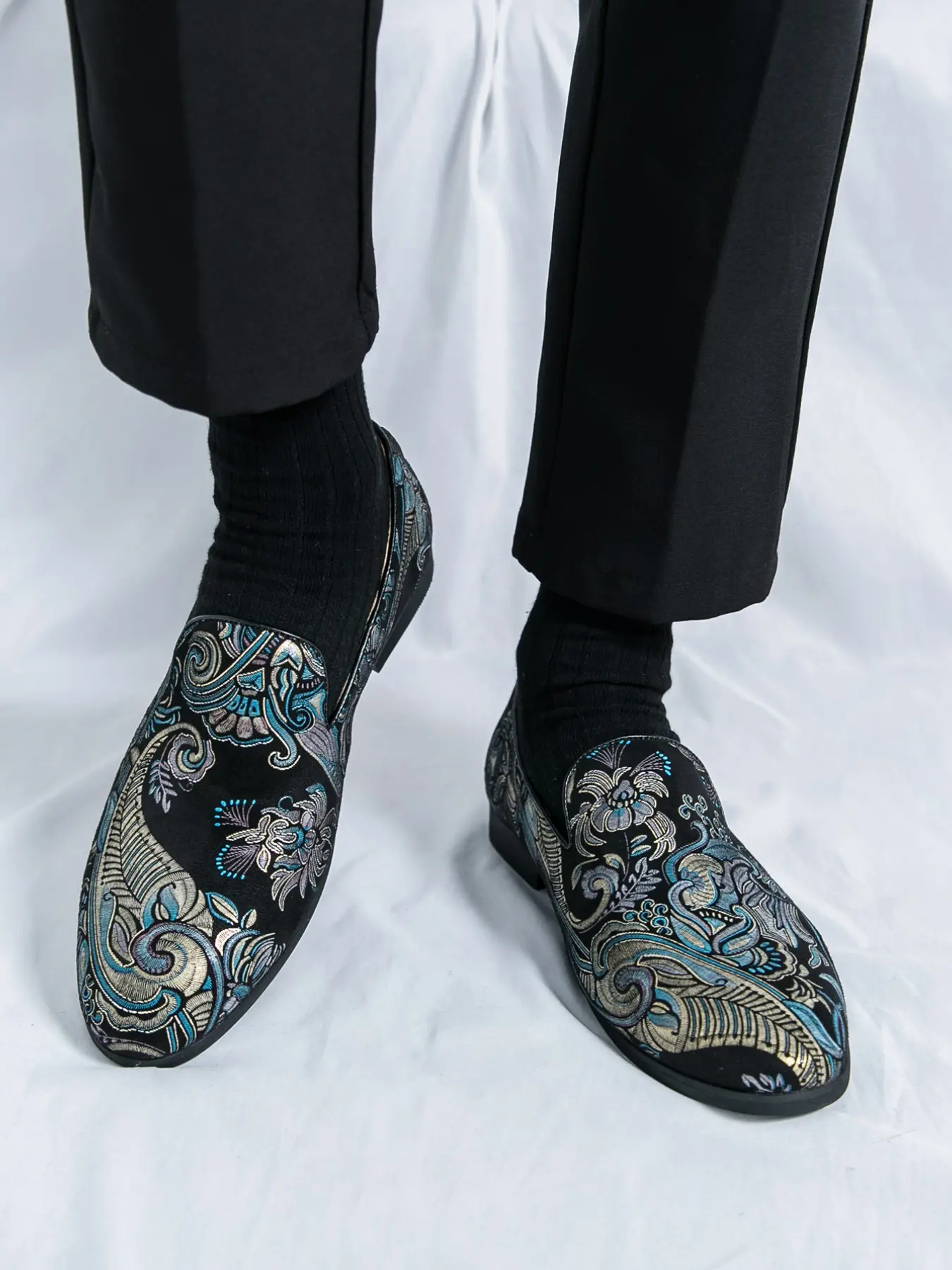Men's Luxury Embroidered Loafers, Vintage Lightweight Anti-Slip Breathable Business Wedding Casual Shoes, Comfortable Stylish Footwear