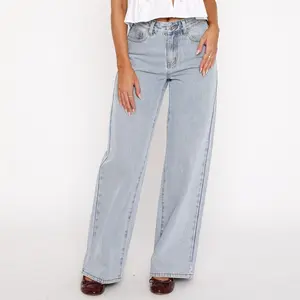 【Sell out at a loss】Elengatine Trendy Strawberry – Embroidered Denim Trousers! Loose straight-leg fit for an easy vibe. Light blue denim with sweet strawberry details. Ideal for pairing with any top. A must-have for your spring wardrobe! Button Jean