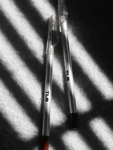 Skin & Cocoa Lip Liner (With sharpner)