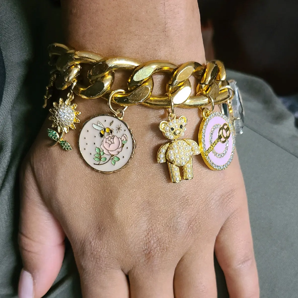 Brokati Chunky Mega Charm Bracelet for Women
