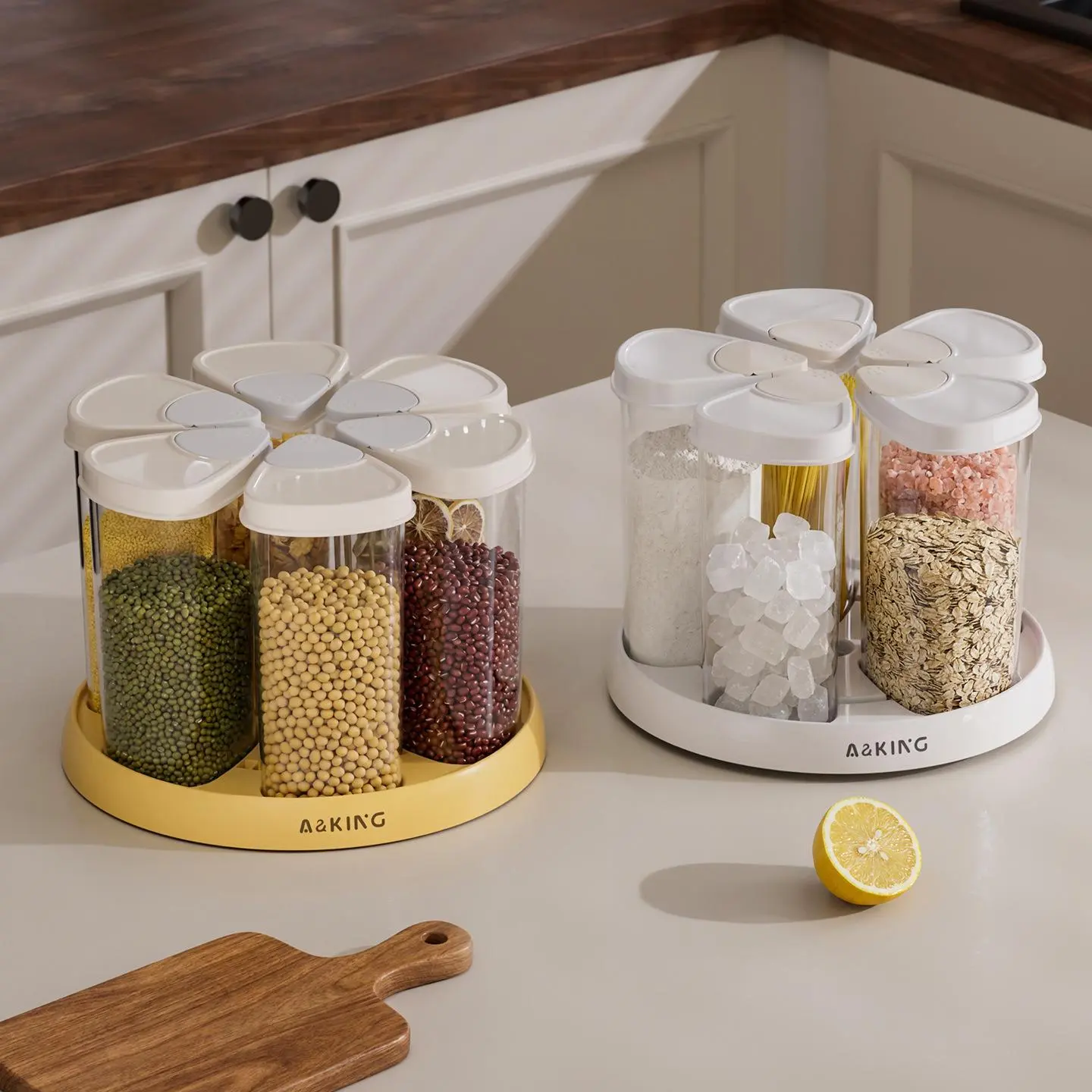 Rotating Compartment Grain Storage Bin for Household Use.Airtight and moisture-proof to lock in freshness, transparent body allows you to see grain stock at a glance, suitable for all styles of home kitchens.