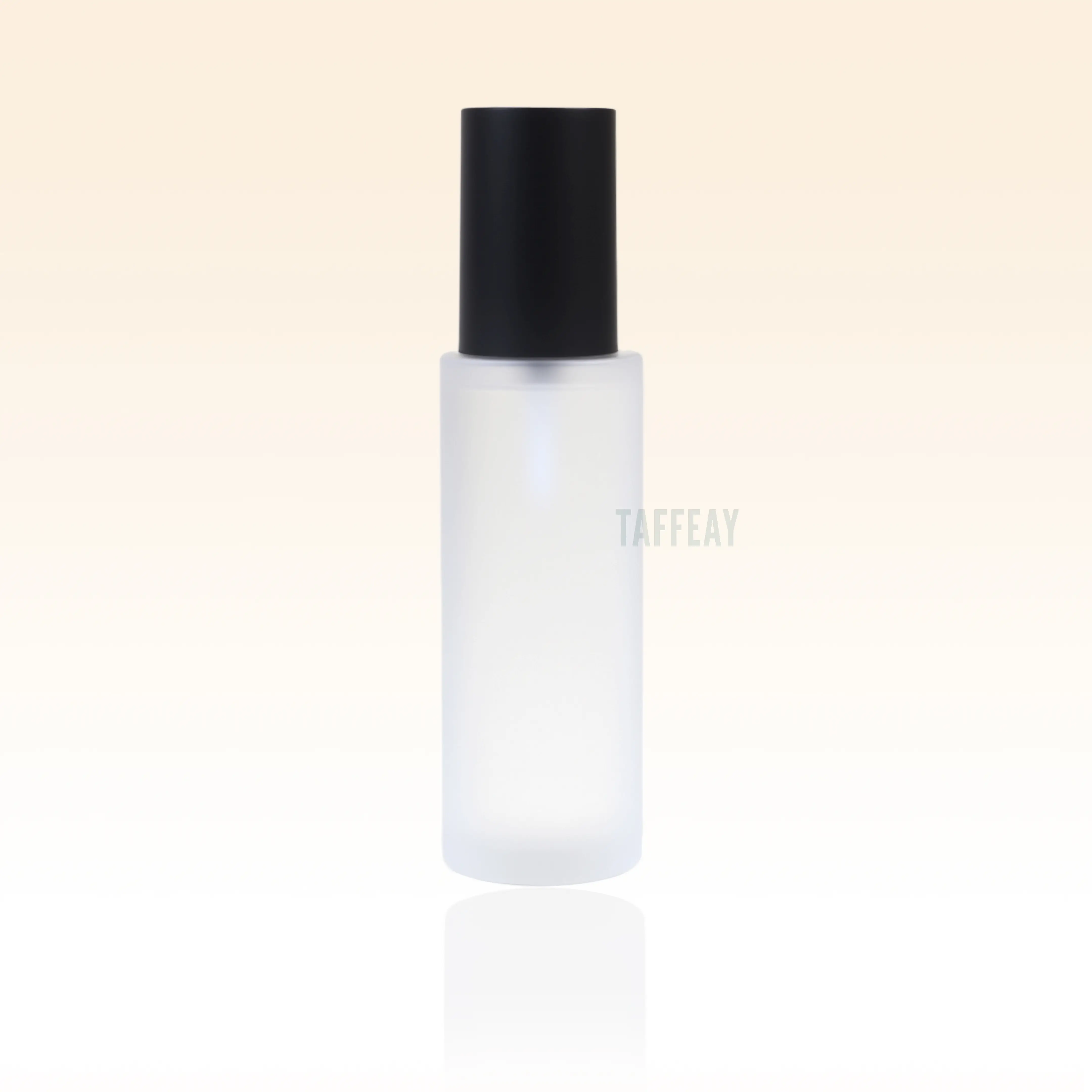 TAFFEAY Concentrated Lash Cleanser - Gentle Foaming Hypoallergenic Makeup Remover for Sensitive Eyes, 100ml Bottle (Makes 200ml) Diluted with Water, Foam Pump, 12 Months Use, Single Item, Recyclable, Cruelty-Free, Cost-Effective for Professional Salon Use