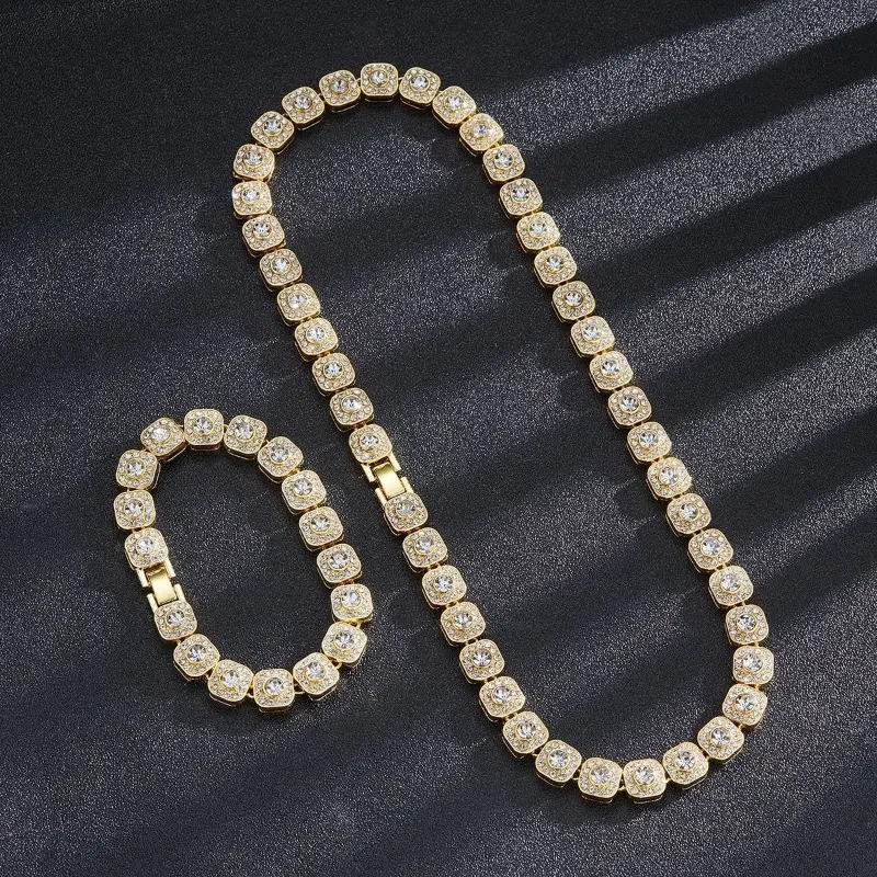 Men Hip Hop Necklace Iced Out Cuban Link Chain Bling Diamond Necklace Gold Tone Miami Cuban Chain Full Rhinestone HipHop Jewelry Rapper Accessories Streetwear Chains for Men