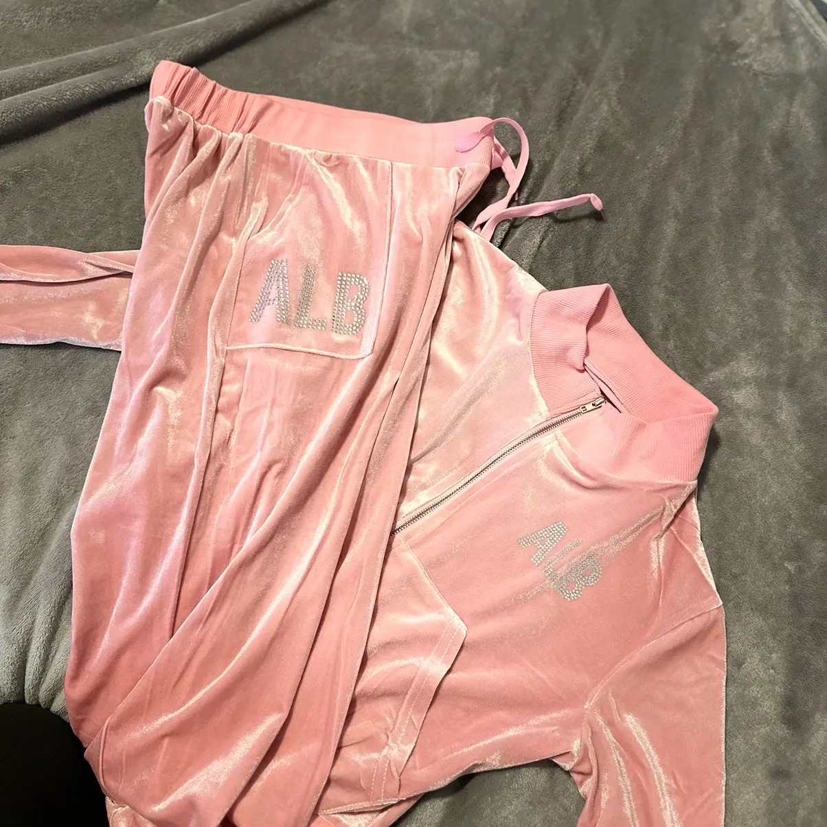 ALB Velour tracksuits Comfortable Set
