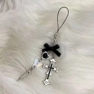 1pcs Sweet cool laser butterfly cross syringe phone chain ins retro hot girl Y2K punk Stylish keychain bag phone charm Fashionable Alloy Keychain