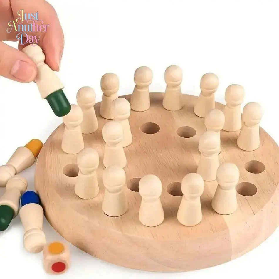 Educational Wooden Memory Chess Puzzle Game - 17cm Diameter, 4cm Height Tabletop Chess Board with 36 Pieces, Classic Strategy Family Game, Kids' Brain Training Toy for Cognitive Development, Holiday Gift