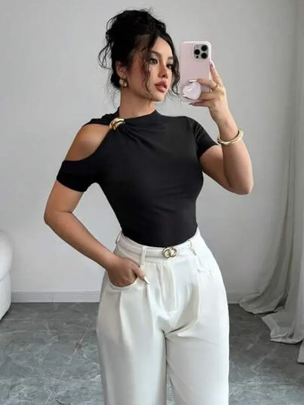 Elezga Women's Elegant Metal Decor Off-Shoulder T-Shirt, Summer
