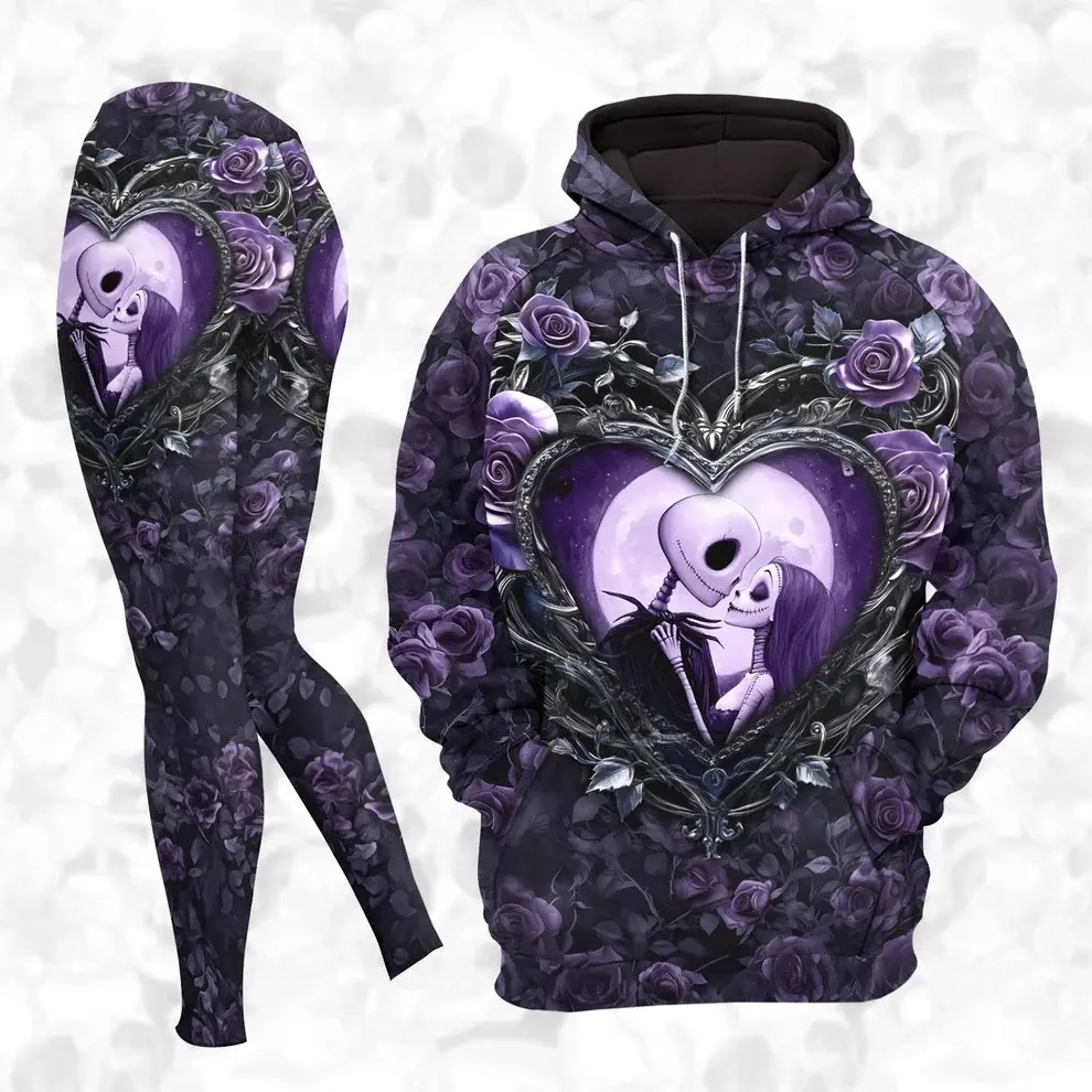 Skeleton Couple Rose Heart Hoodie And Leggings, Gothic Halloween Tracksuit, Aesthetic Autumn Graphic Outfit, Spooky Season Streetwear Tracksuit, Romantic Activewear