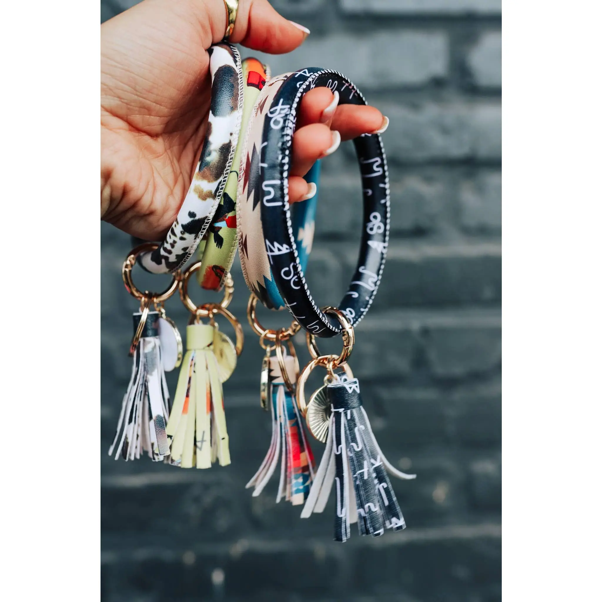 Brown Cowhide Bangle Bracelet Keyring With Tassel