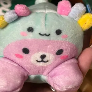 Sand a roo crunchy squishy stress relief toy