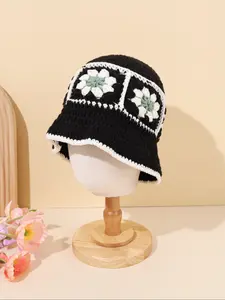 Handmade Crochet Hollow 3D Flower Knitted Cap, Fitted Casual Style for All Seasons, Perfect for Daily Wear & Fashion Accessories, Casual Hat
