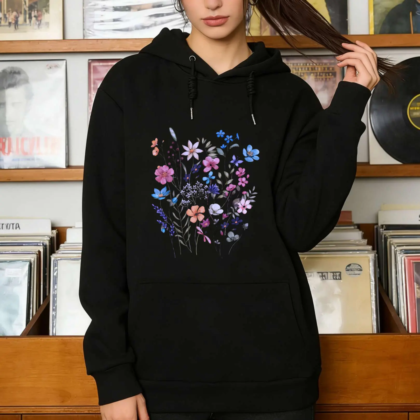 Women’s Floral Gardening Hoodie – Vintage Wildflower Print, Long Sleeve for Everyday Wear Womenswear Soft Sweatshirts