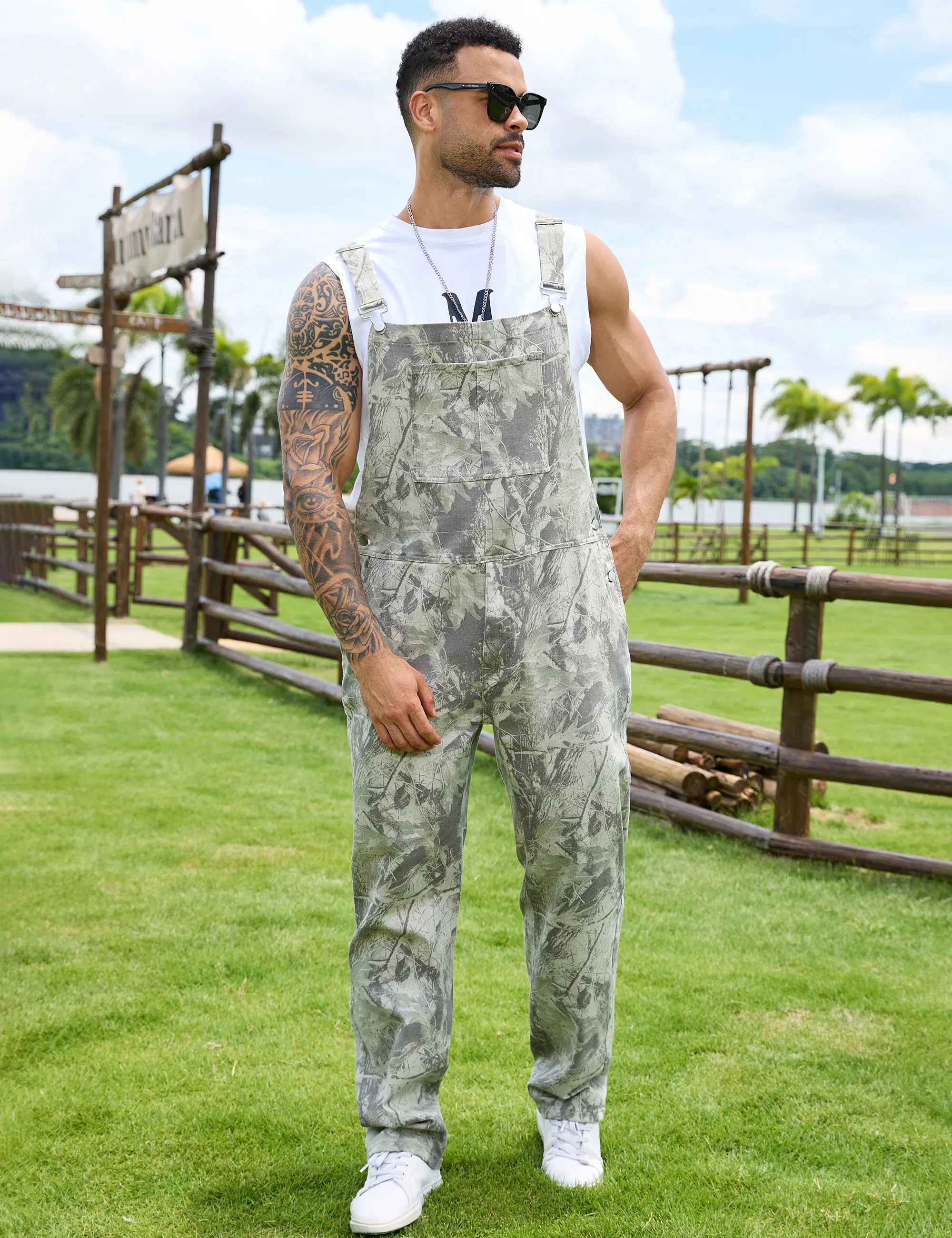 YXLUOKY Stretchy Camo Overalls for Women and Men Hunting Bibs Adjustable Denim Coveralls Work Utility Camouflage Jumpsuit Rompers Redneck Menswear