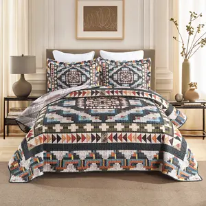 Southwestern Lightweight Quilt Bedspread Set3 Pcs 100% Polyester Queen/King Size Machine Washable Year-Round Comfort