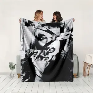 1 piece Sabrina's black and white portrait art themed flannel blanket - Oversized fluffy sofa blanket, Cozy throw blanket, suitable for beds and sofas, modern geometric pattern design, all-season multi-purpose use, digital printing