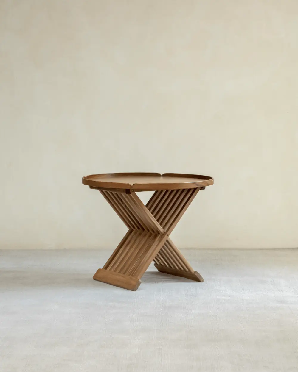 Folding Coffee Table with Tabletop
