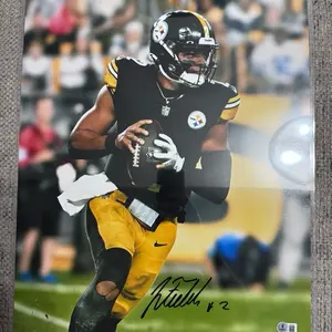Justin Fields Signed Pittsburgh football team 16x20 Photo Certified Beckett COA