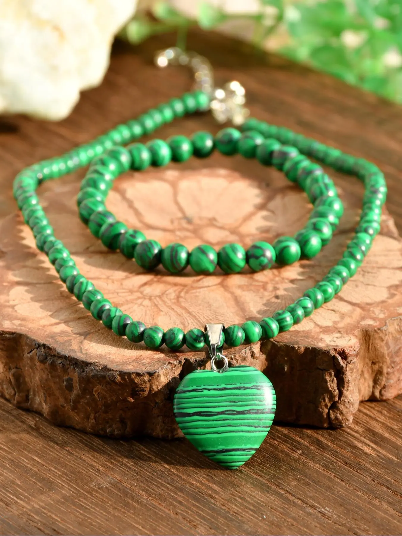 Malachite Decor Beaded Necklace & Bracelet, Fashion Heart Shaped Pendant Necklace & Bracelet, Boho Style Jewelry Set for Women & Girls, Jewel Tone, Bohemian