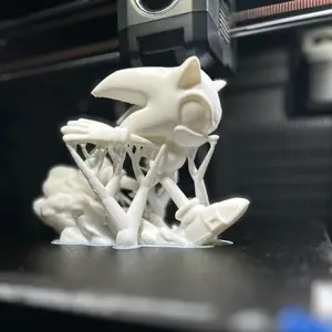 Sonic 3D Printed Model - Detailed Replica of Sonic the Hedgehog - Perfect for Collectors and Fans - High-Quality Print - White Color