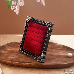 European Vintage Resin Jewelry Display Stand, Multi-Color Options, Home Desktop Decoration, Suitable for Necklaces, Bracelets, Earrings