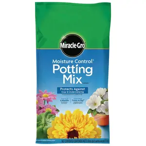 Moisture Control Potting Mix Soil 16 qt. Protects Against Over- and Under-Watering